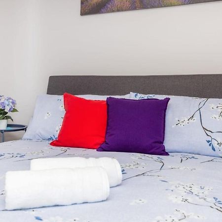 Modern 1Br Condo - Chinatown Near Little Italy Ottawa Luaran gambar